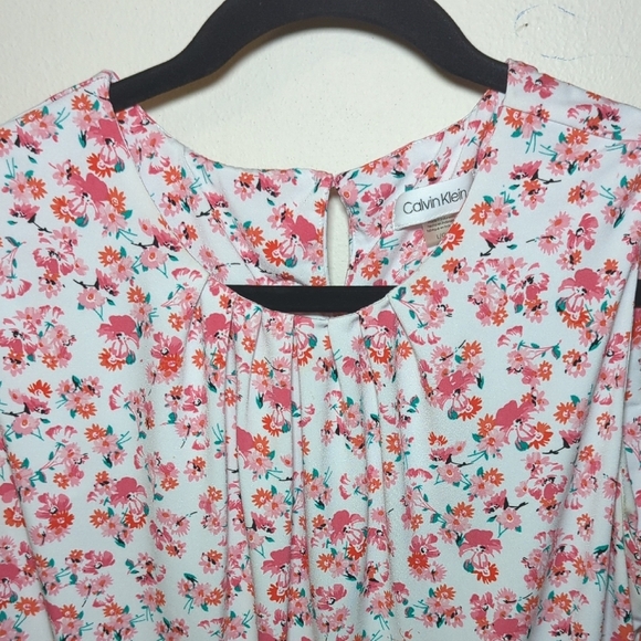 Calvin Klein White and Pink Floral Shell Business Casual Women's Size L - Picture 3 of 5